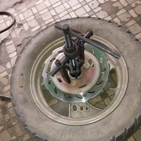 Yixoo Gear Internal Bearing Puller