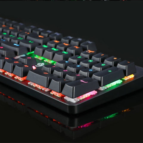 Illuminated Mechanical Keyboard 104 Keys Gaming Keyboard USB Powered Operated 6 Light Colors 9 Vivid  Lighting Effects for Computer Laptop E-sports Trip Travel with Rotator