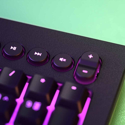 Razer Cynosa V2 Wired Keyboard Membrane Gaming Keyboard RGB Gaming Keyboard with Multimedia Keys Razer Chroma RGB