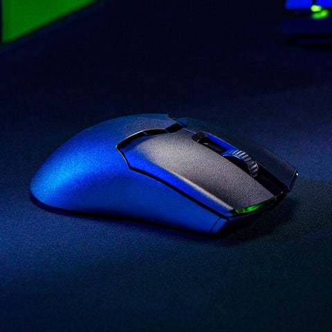 Razer Viper V2 Pro Lightweight Gaming Mouse with Focus Pro 30K Optical Sensor Support Wired/2.4G Wireless Connection Black